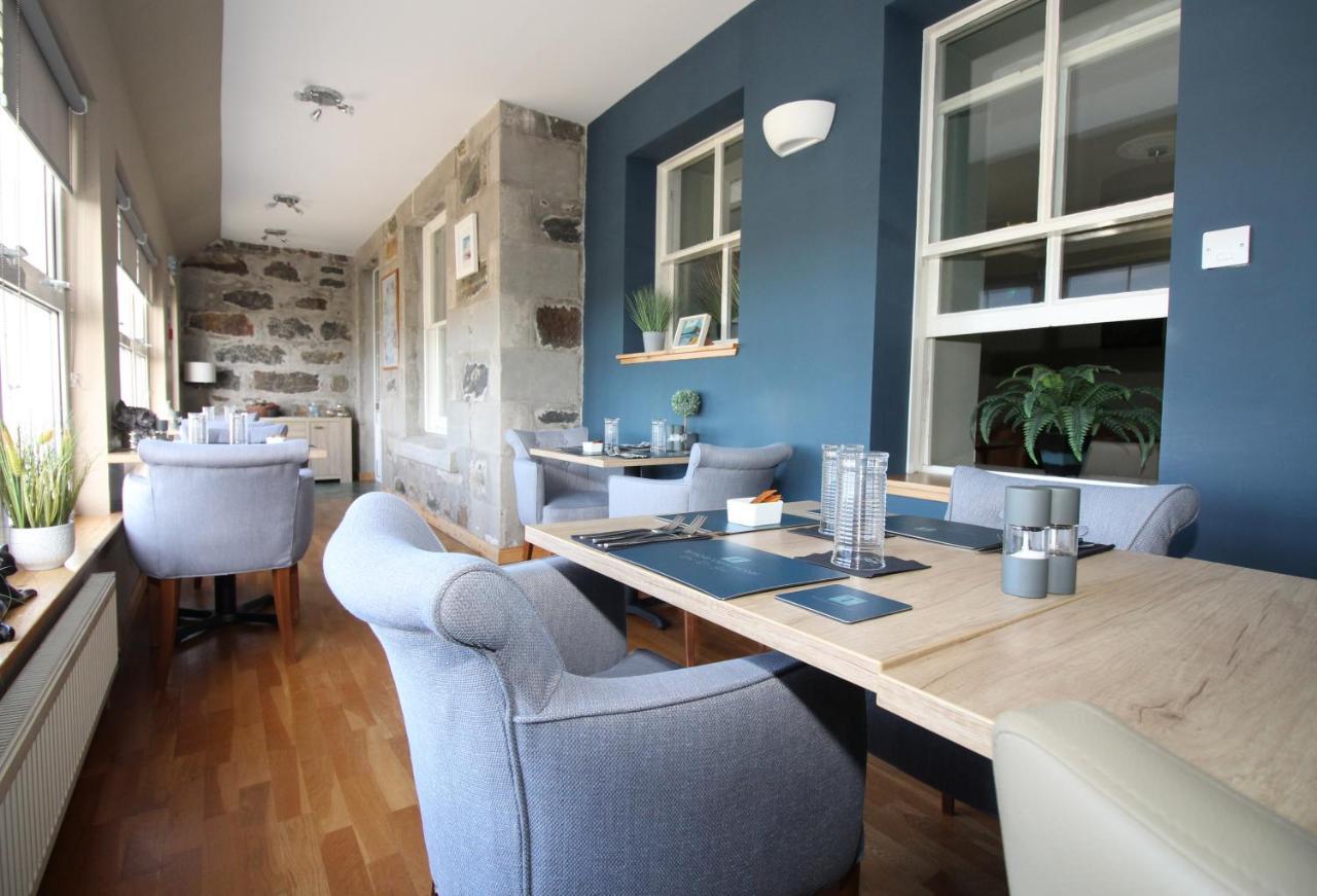 Temple View Hotel Carinish Екстер'єр фото