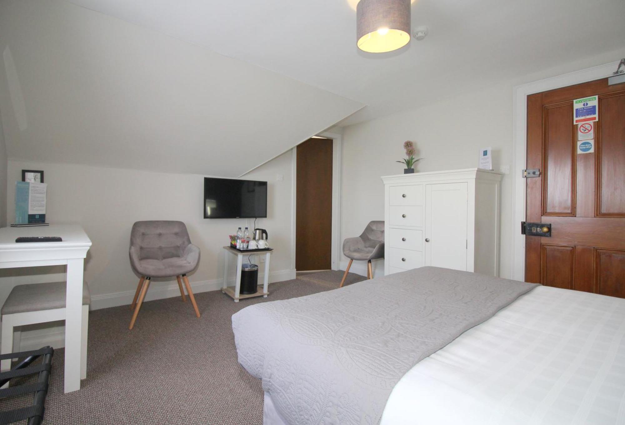Temple View Hotel Carinish Екстер'єр фото