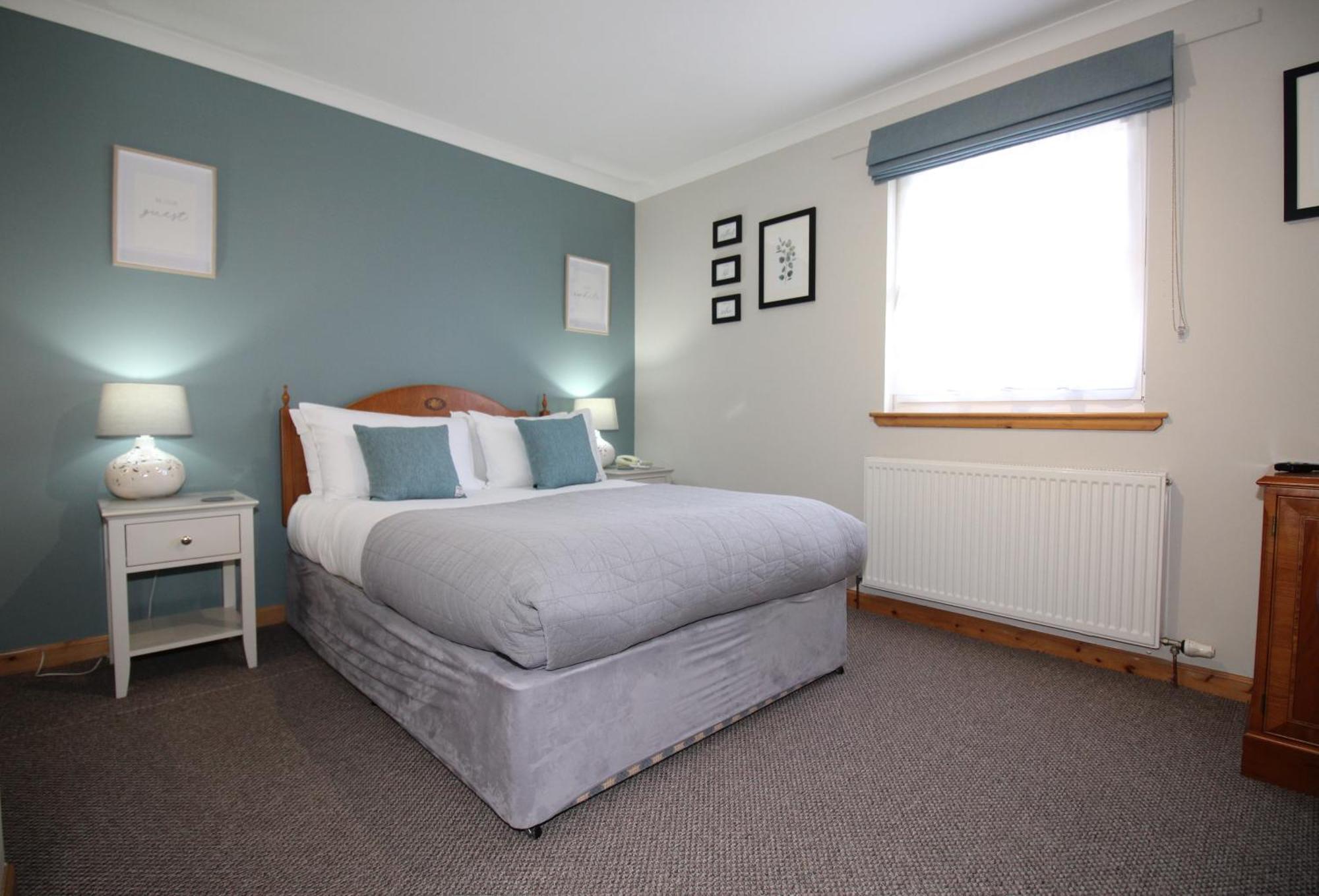Temple View Hotel Carinish Екстер'єр фото